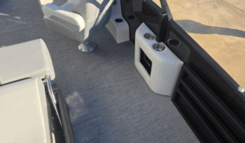 2026 Lowe SS23DV (black) (9)