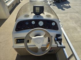 2004 Bennington 257L