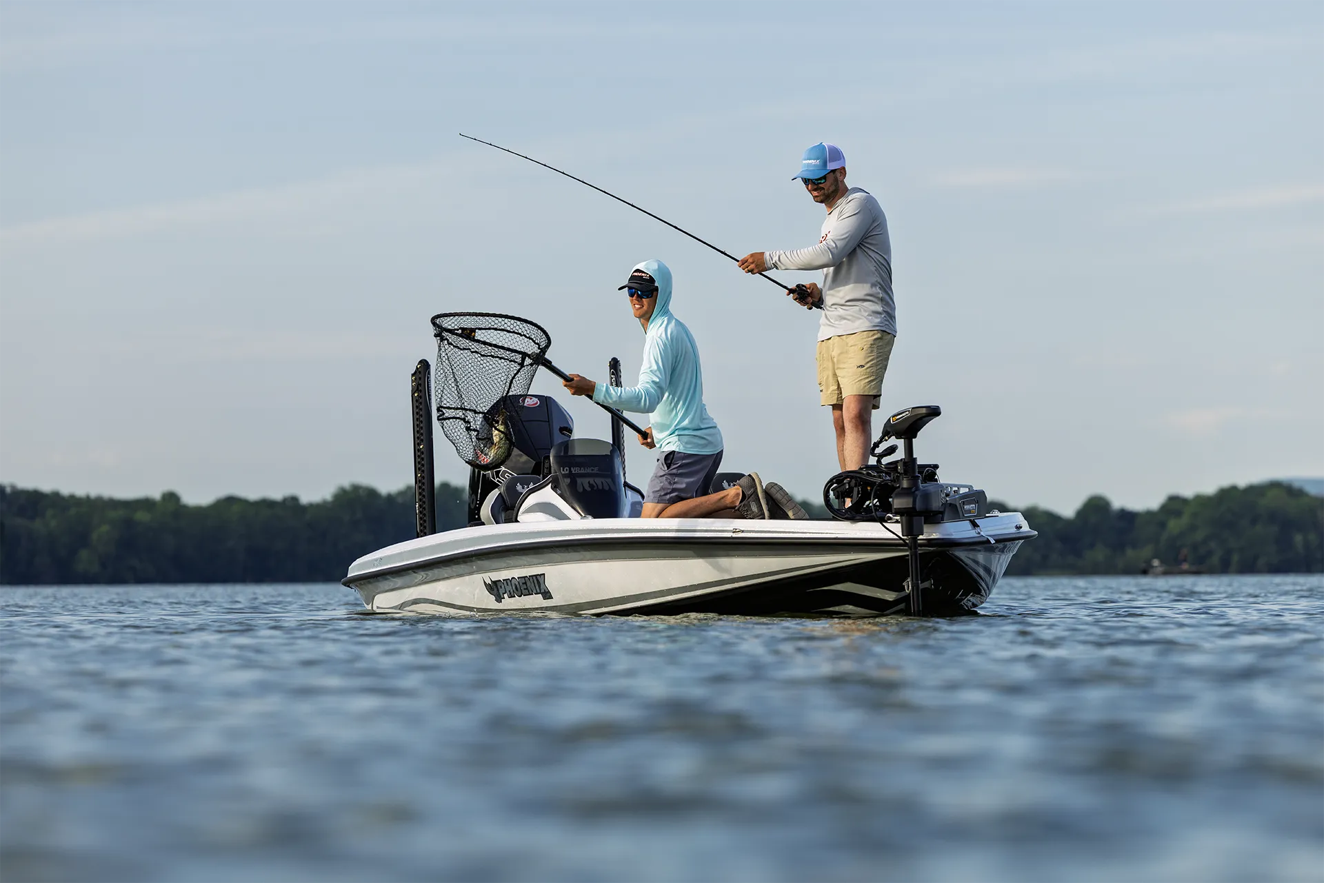 21lxe-fishing-front-duo